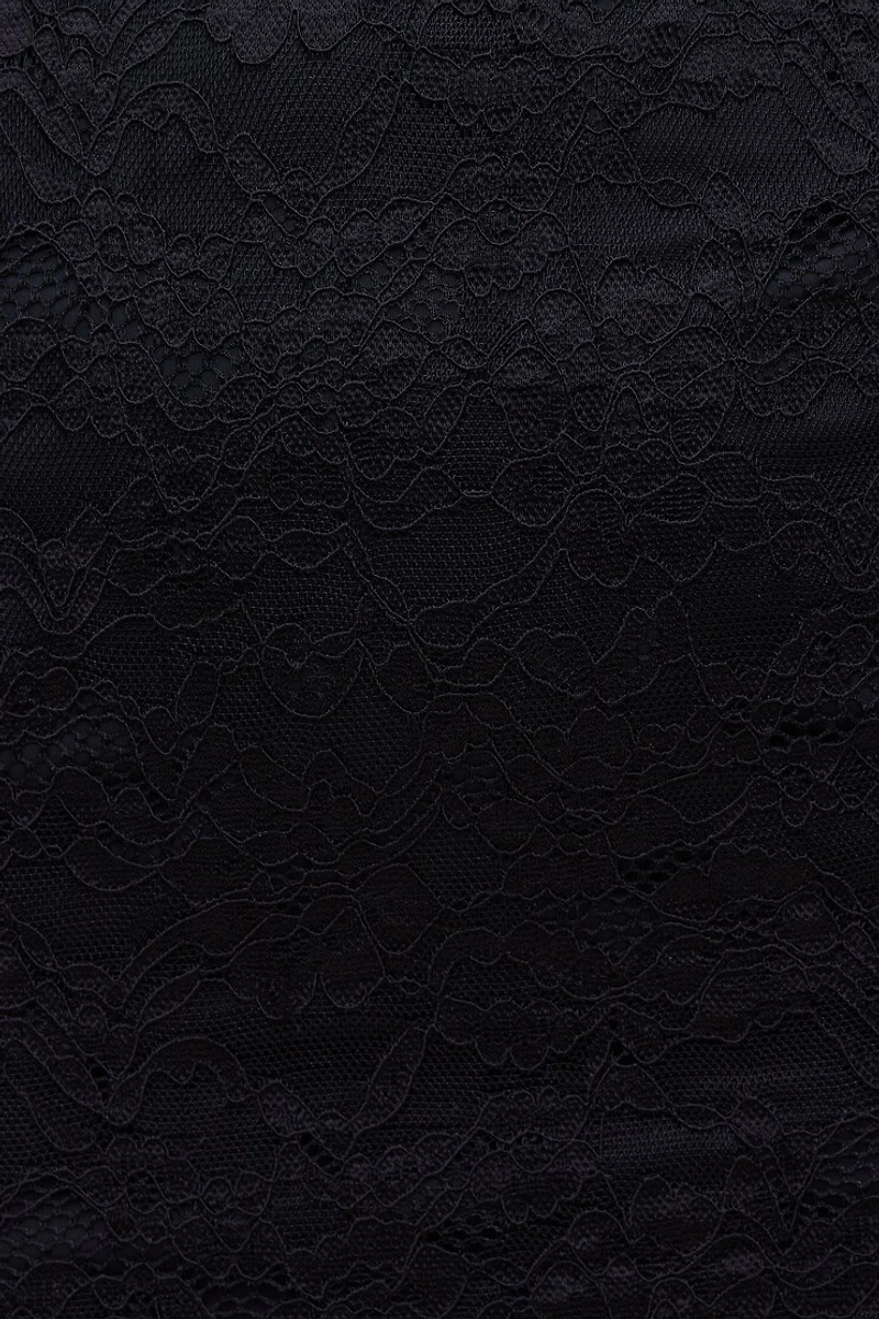 Robe maxi en dentelle diaphane sur les côtés