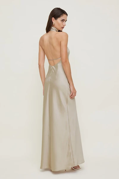 Robe maxi en satin à col licou