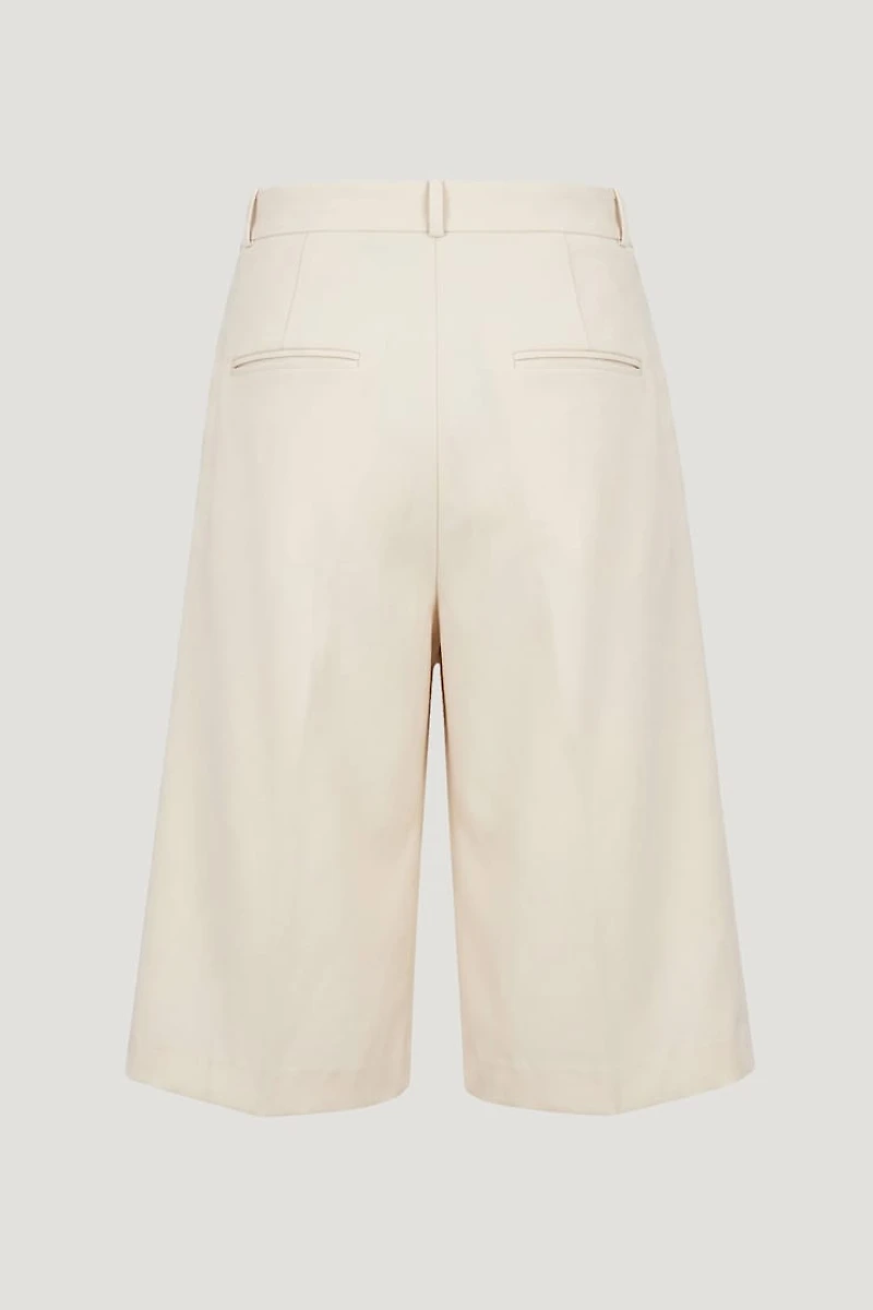 Mid Rise Bermuda Shorts