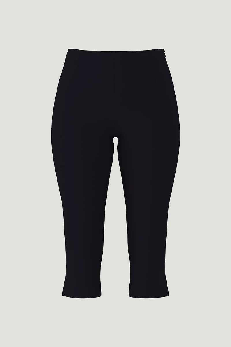 Liv Capri Pants