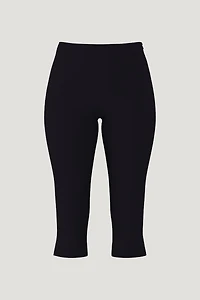 Liv Capri Pants
