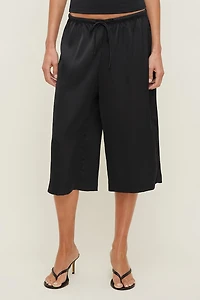Leo Satin Capri Pants