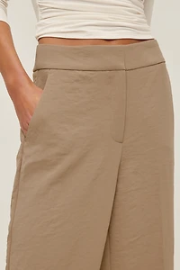 Yasmin Airflow Straight Leg Pants