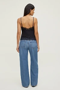 Camisole en satin avec bordure dentelle