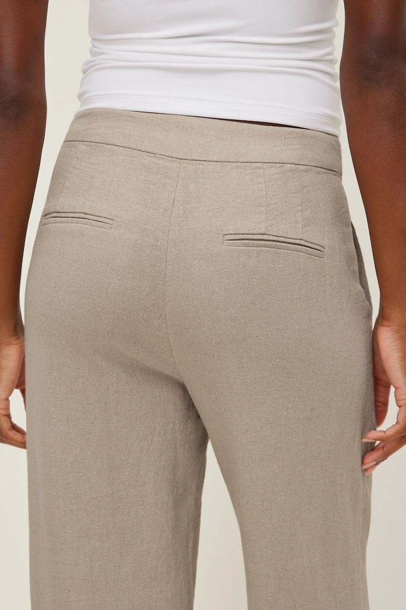 Pantalon à jambe droite Yasmin en lin