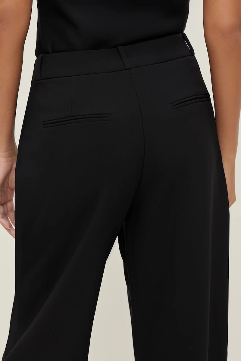 Andie Mid Rise Barrel Leg Pants