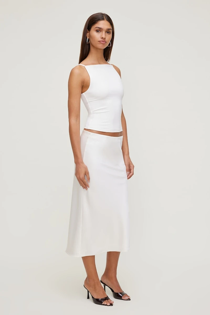 Camisole sculptante à col bateau et bretelles