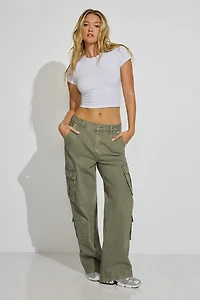 Low Rise Baggy Cargo Pants