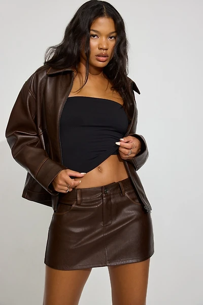 Microjupe-short en faux cuir