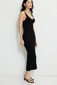 V Neck Ribbed Maxi Dress