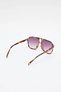 Oversized Navigator Sunglasses