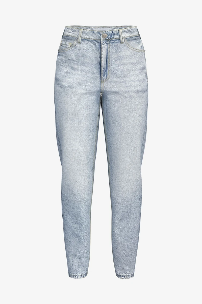 Jean « mom » Claudia à taille ultra-haute