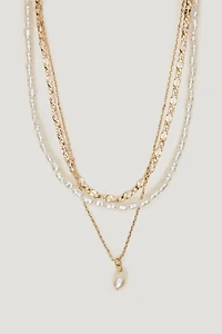 Layered Pearl and Chain Necklace