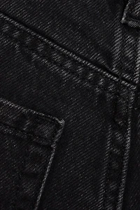 Relaxed Straight Jeans