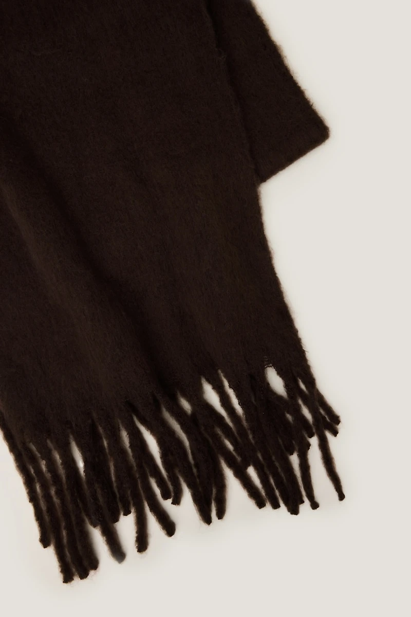Oversized Fringed Scarf
