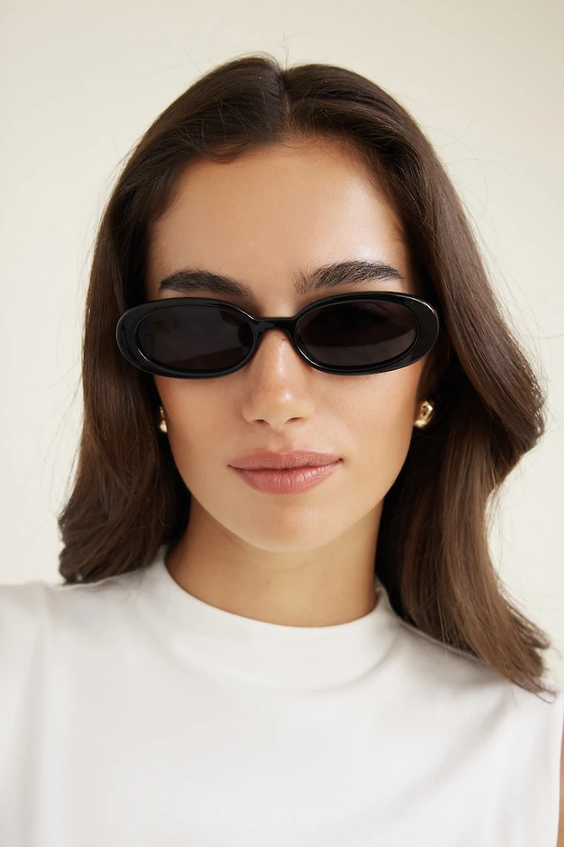LE SPECS | Outta Love Oval Sunglasses
