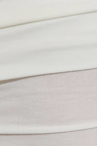 Haut SexyCozy à manches longues et épaules dégagées