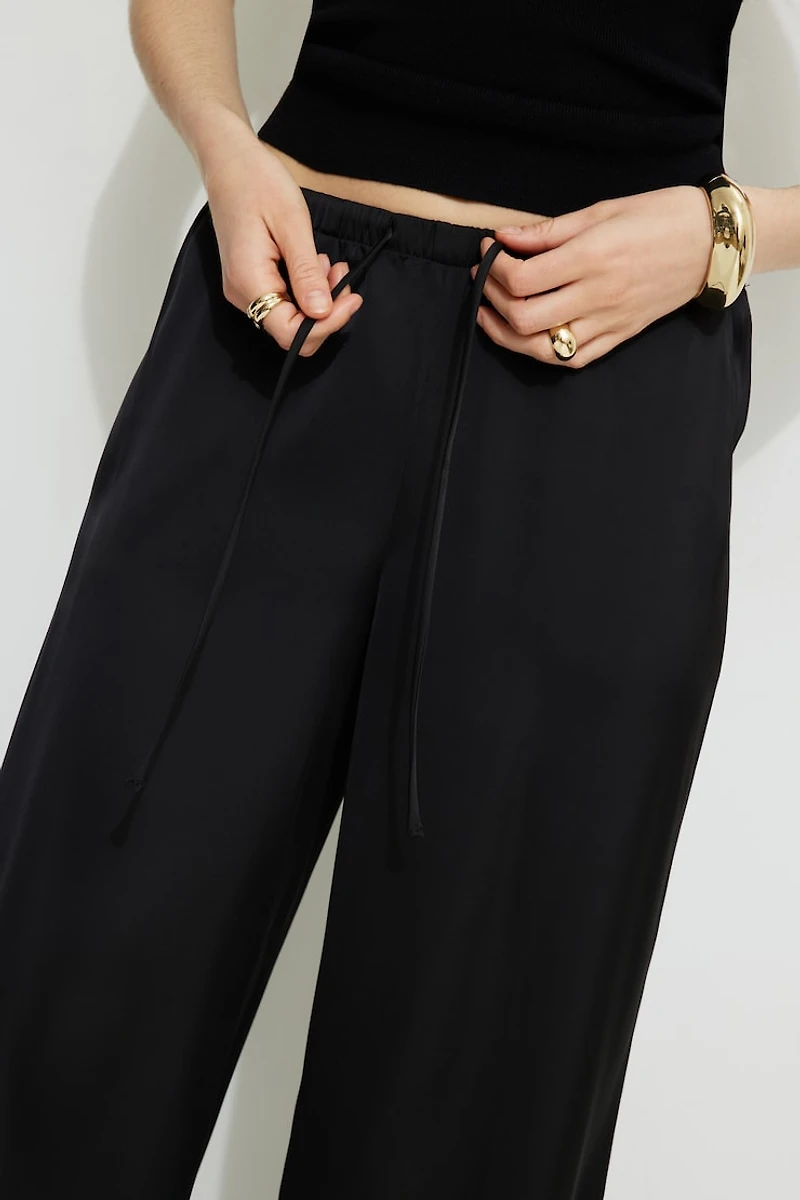 Pantalon Leo en satin à jambe large