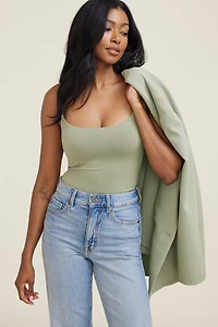 Nadia Sculpt Scoop Neck Camisole