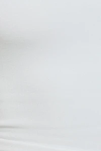 Haut à manches courtes et dos châle