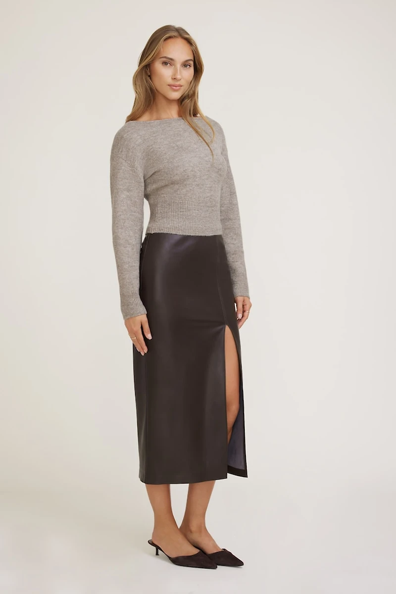 Chandail à taille cintrée et col bateau Juliet