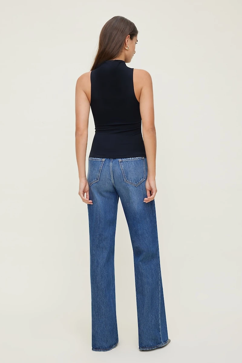 Camisole sculptante à col montant