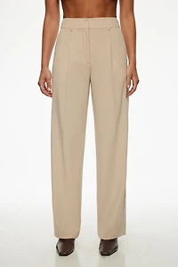 Sofia Pleated Straight Pants
