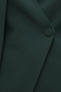 Veston à écharpe décorative