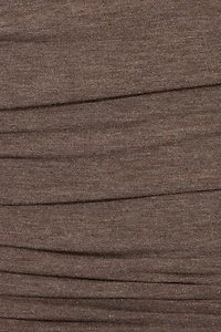 Haut sexy douillet asymétrique à manches longues