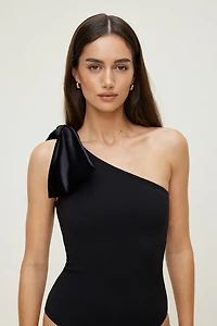 Single Shoulder Velvet Bow Bodysuit