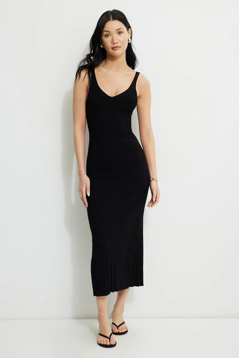 V Neck Ribbed Maxi Dress