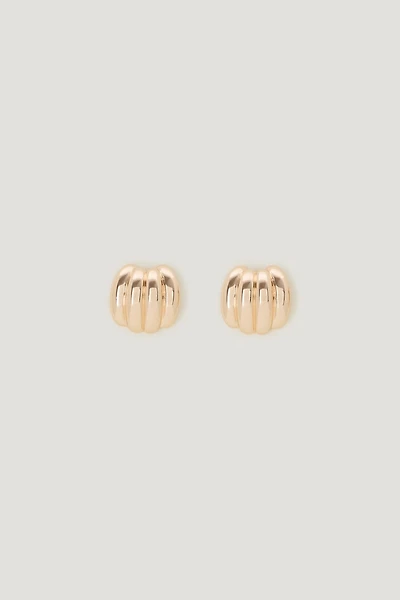 Ribbed Button Earrings