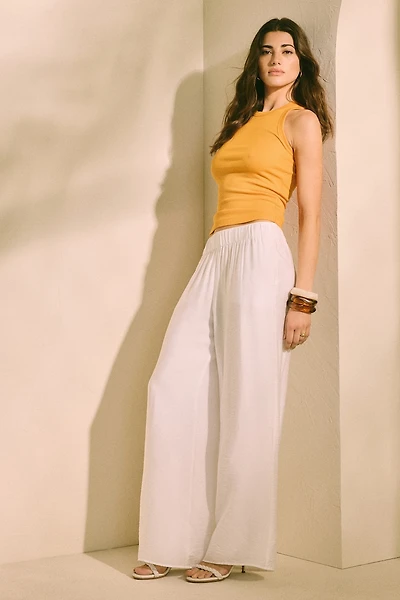 Airflow Wide Leg Pull On Pants