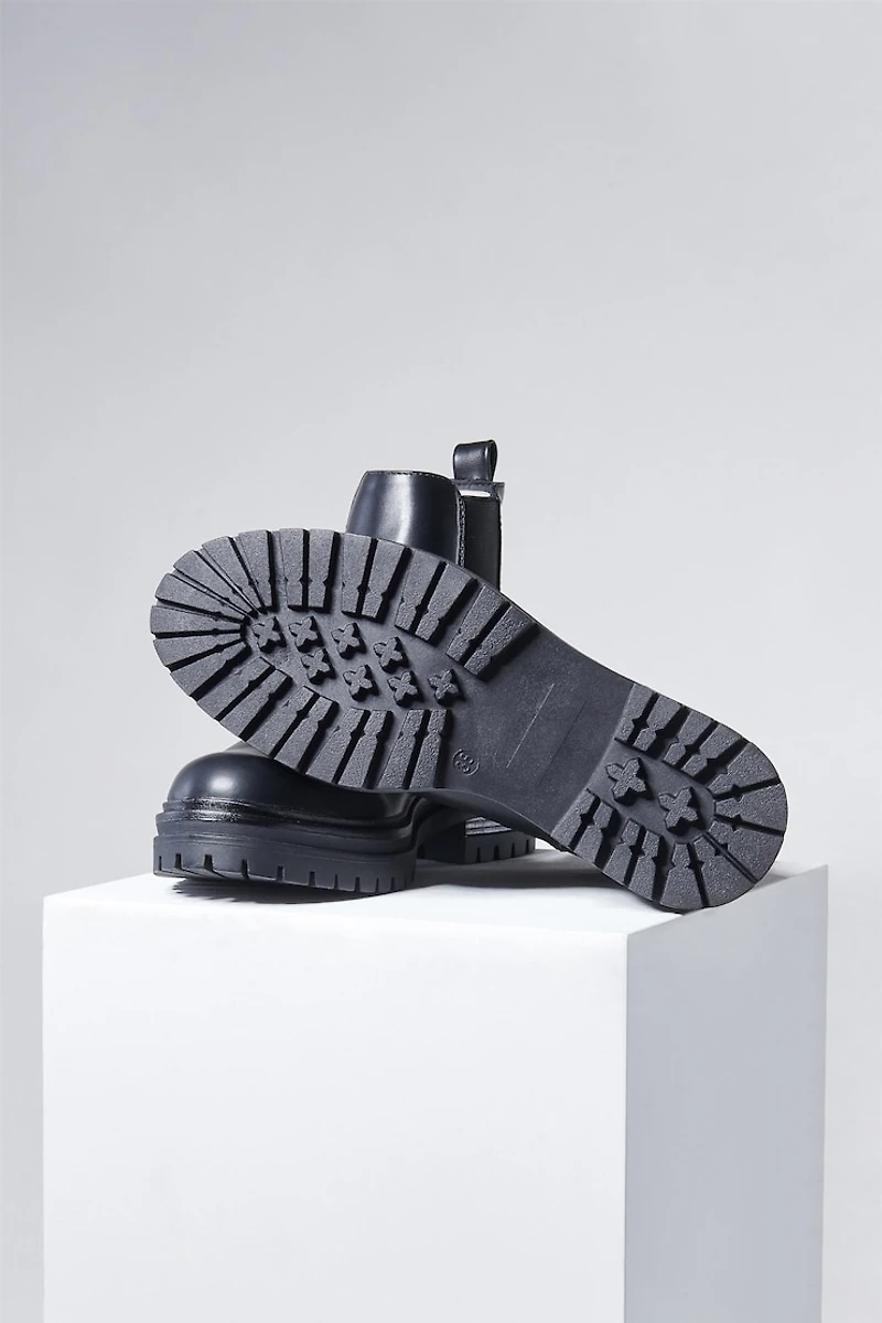 STEVE MADDEN Billiee Boots