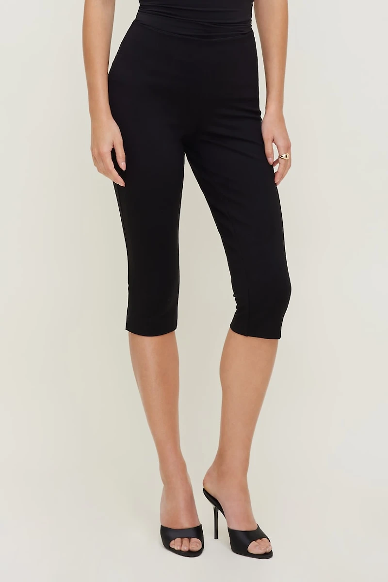 Liv Capri Pants
