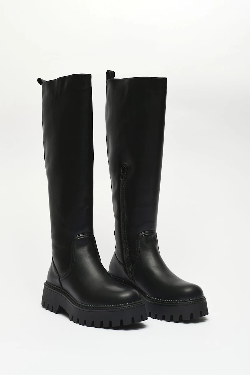 STEVE MADDEN Brenna Flat Lug Sole Boot