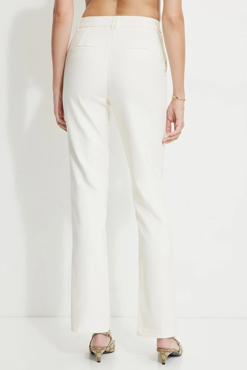 Pantalon évasé à couture avant