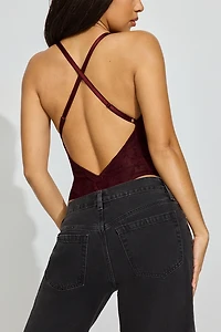 Justaucorps plongeant en dentelle croisé au dos