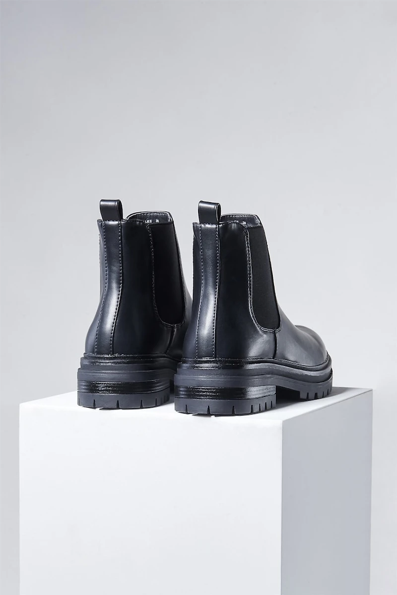 STEVE MADDEN Billiee Boots
