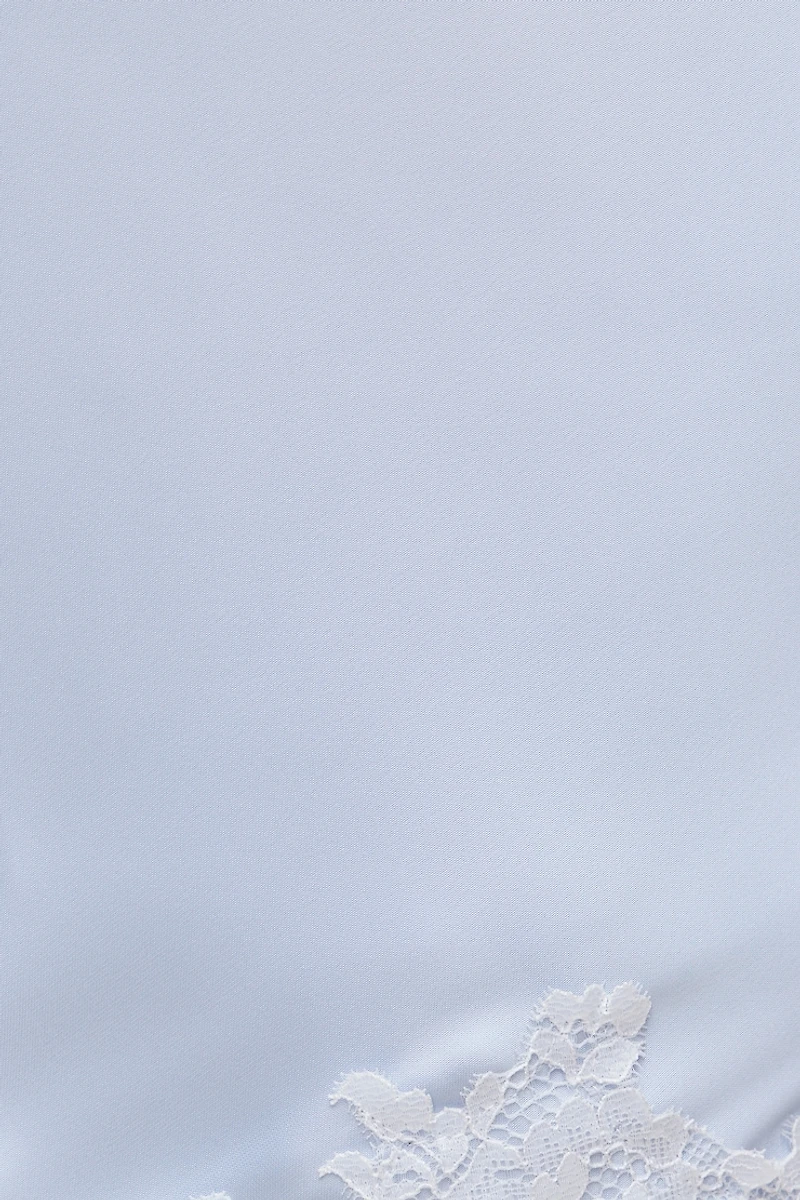 Minijupe en satin et dentelle