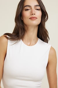 Haut sans manches à col rond