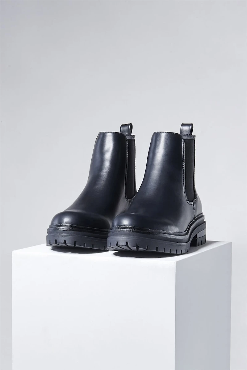 STEVE MADDEN Billiee Boots