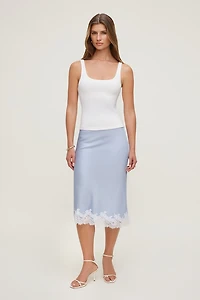 Camisole à encolure échancrée