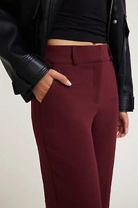 Pantalon fluide et épuré à jambe droite Camelia