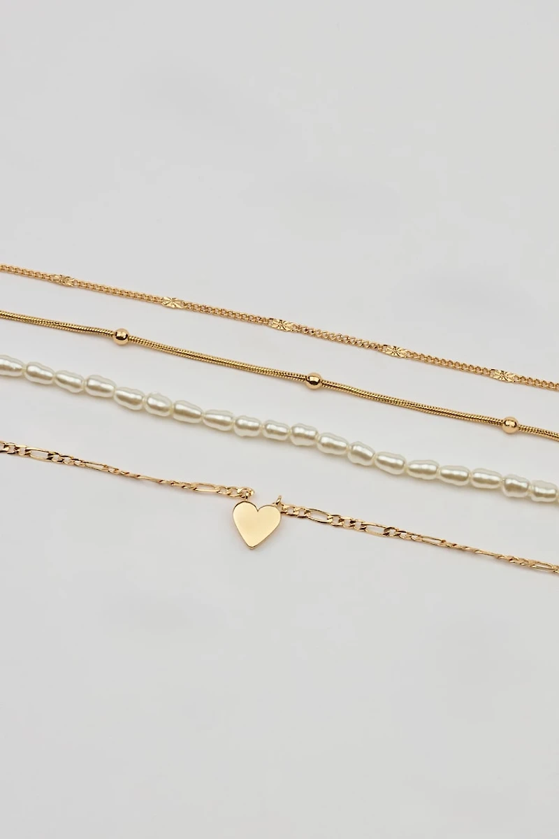 Set of 4 Heart & Pearls Necklaces