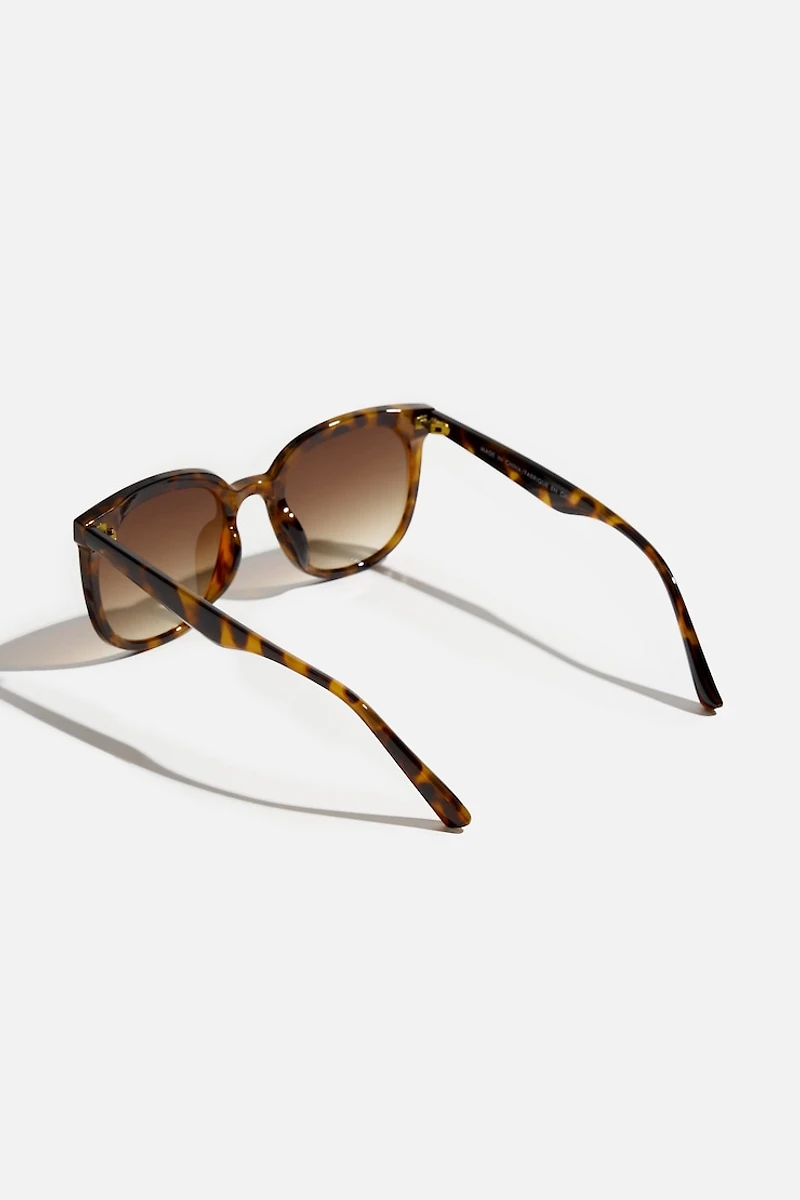 Flat Wayfarer Sunglasses
