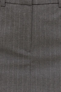 Minijupe-short à fines rayures Josefine