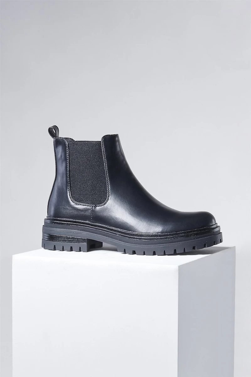 STEVE MADDEN Billiee Boots