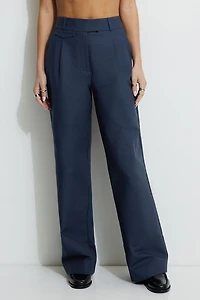 Pleated Straight Leg Pants