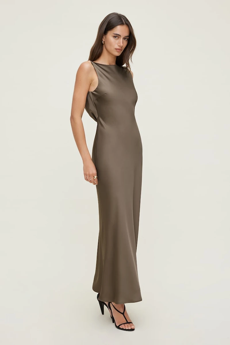 Robe nuisette maxi en satin Nora